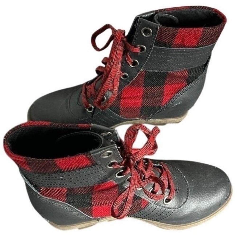 Sorel Youth Winter Boots Big Kids 5 EU 36 Red Black Insulated Lace Up